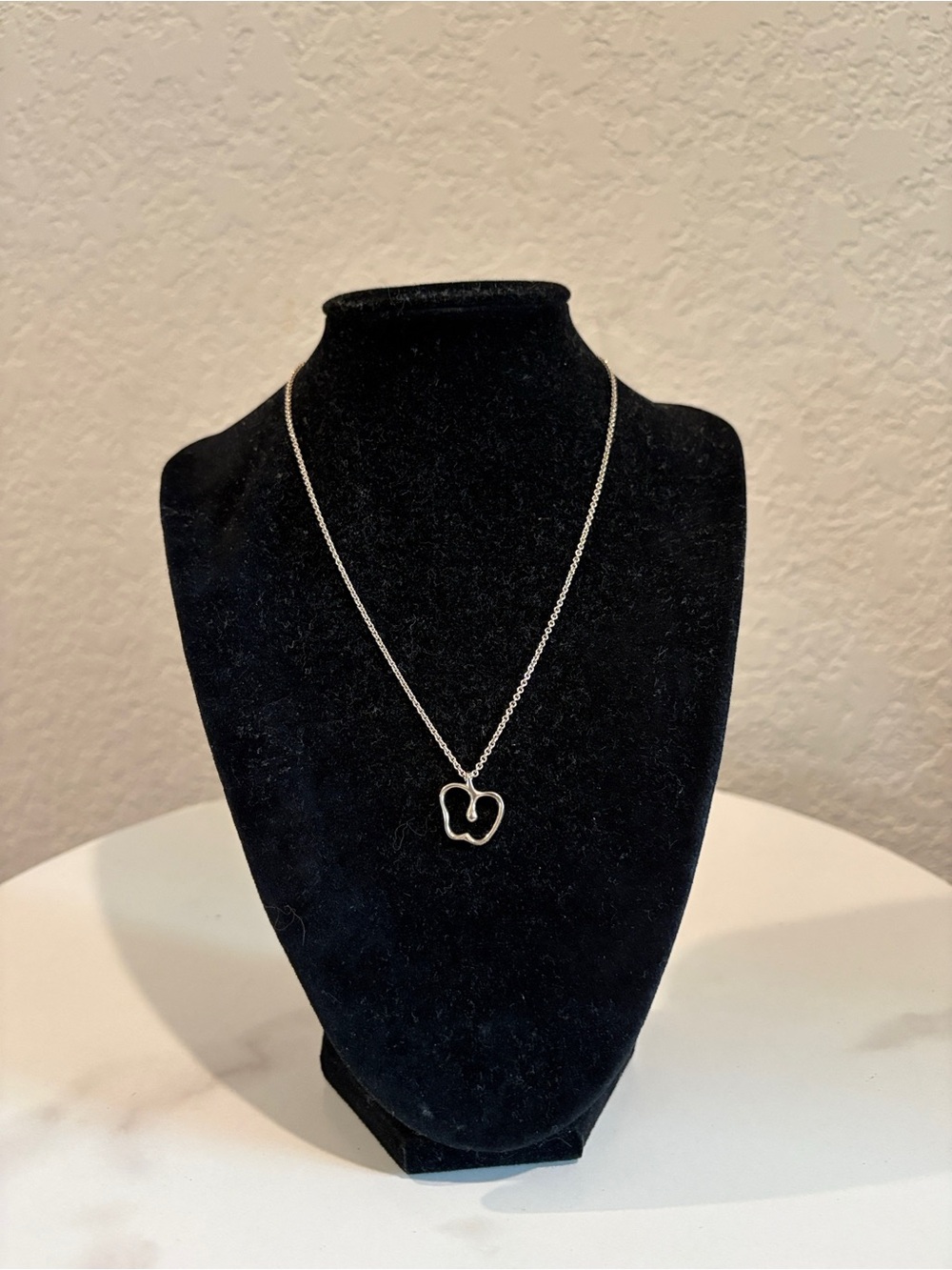 Tiffany and Co. Peretti Apple Silver 925 Necklace